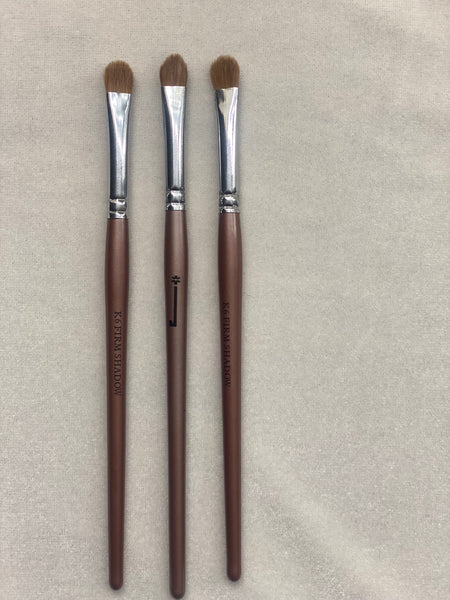 K-6 Firm Eye Shadow Brush