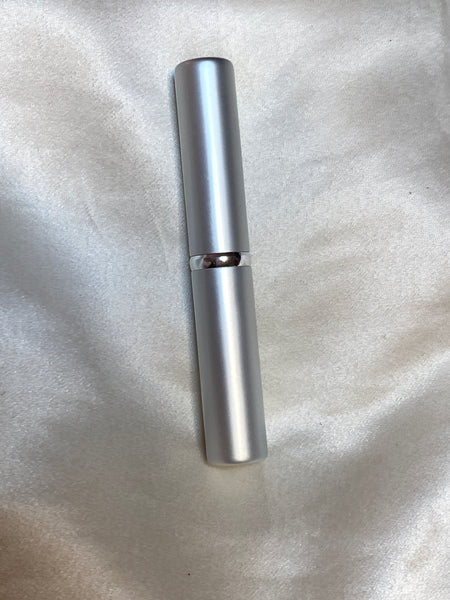 Retractable Small Powder Brush