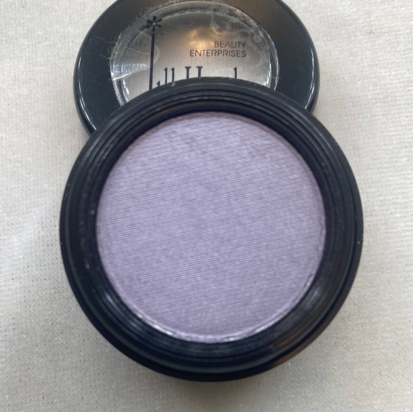 Ultra Pearl Eyeshadow Singles