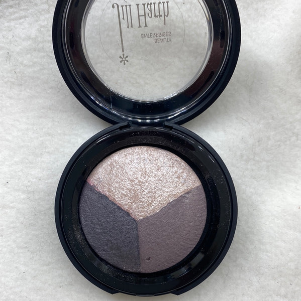 Smokey Eyes Baked Mineral Eyeshadow Trio