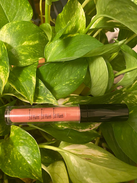 Dainty Plumping Lip Gloss