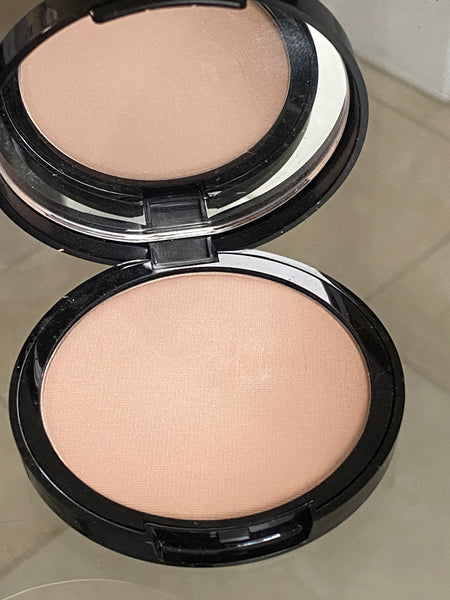 Tender Mineral Powder Compact