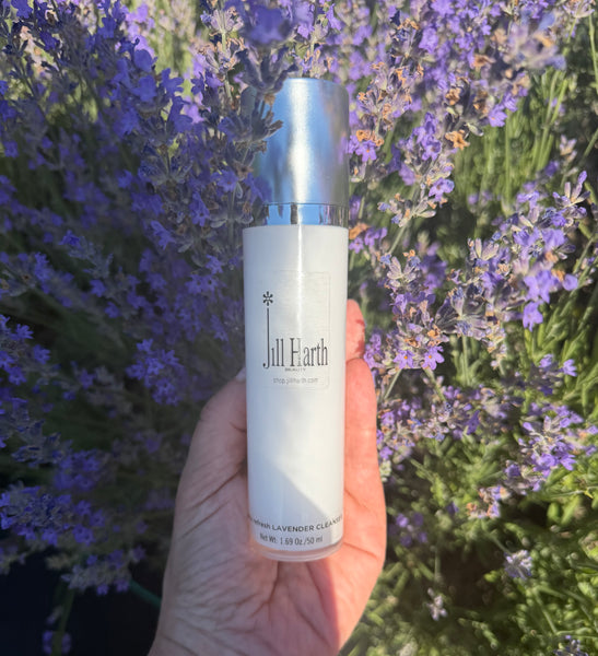 Lavender Daily Refresh Cleanser