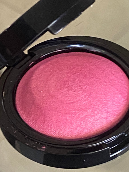 Nectar Baked Powder Blush