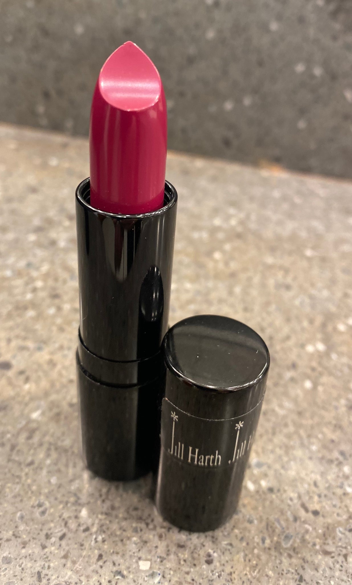 Very Berry Ultra Matte Lipstick