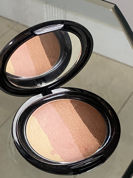 Sun Lines Color Lines Powder Compact with Mirror