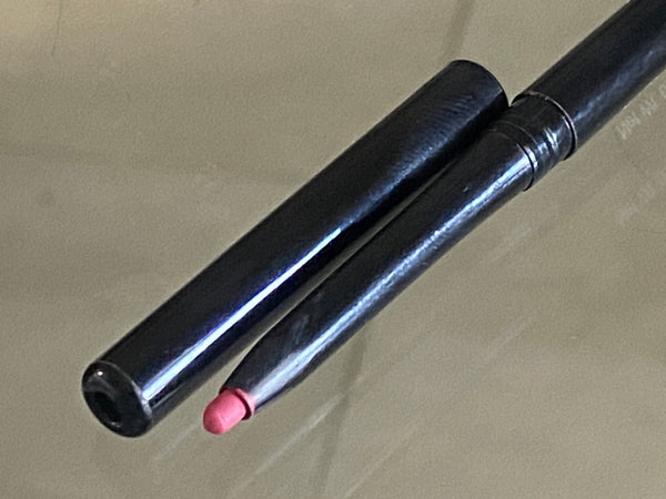 Bossy Refine Automatic Lip Liner